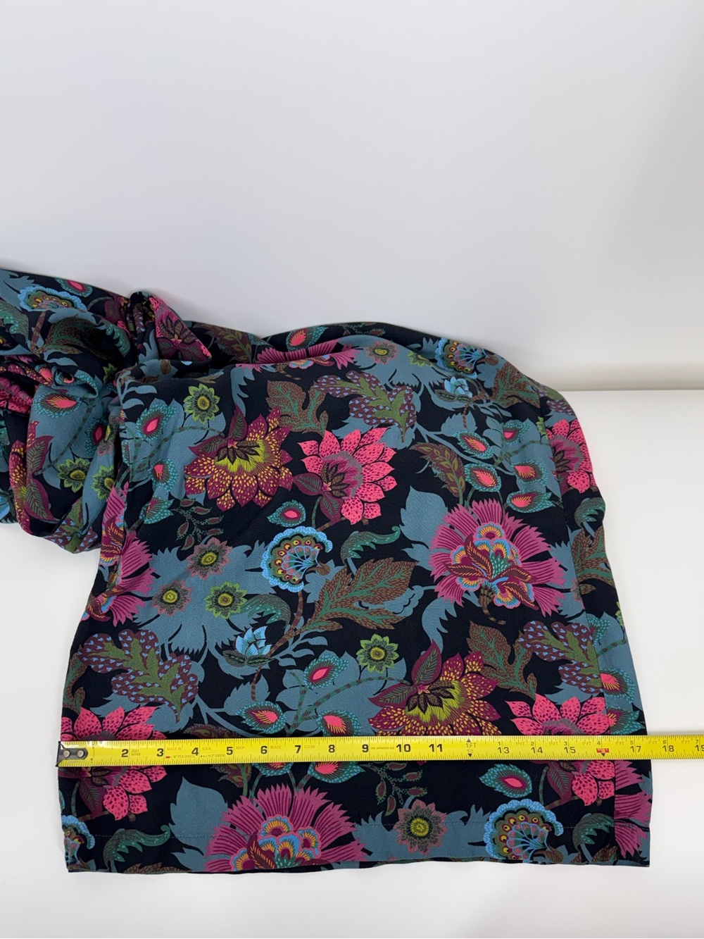 Sundance Dark Floral Wide Leg Pull On Palazzo Pants With Pockets Size XL - Picture 16 of 16